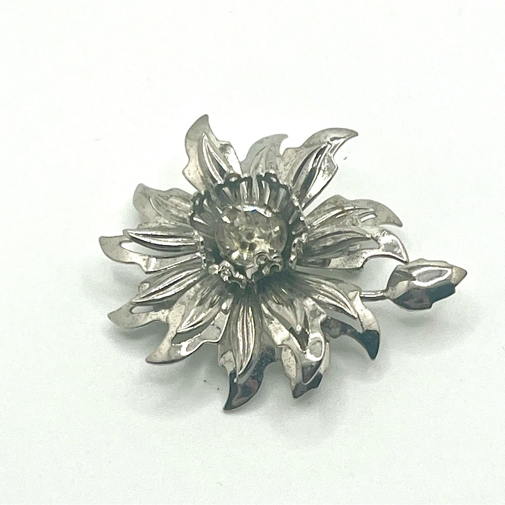 Vintage Eisenberg Ice Flower Brooch Silver Tone Crystal Rhinestone - Picture 9 of 9